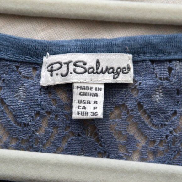 P.J. Salvage Demin Crochet Inset Tank Women's Size S Color Denim NWT - Picture 7 of 8